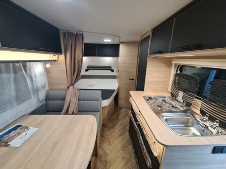 CARAVELAIR SPORT-LINE 476 MODEL 2024