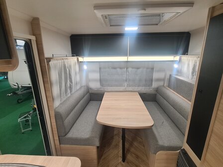 CARAVELAIR SPORT-LINE 492 MODEL 2024