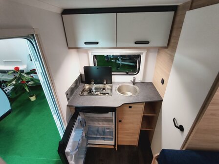 CARAVELAIR ALBA 400 MODEL 2026