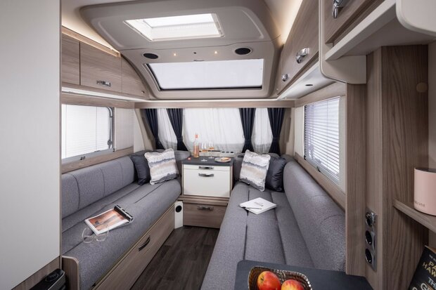 SPRITE MONDIAL 370 SE MODEL 2026